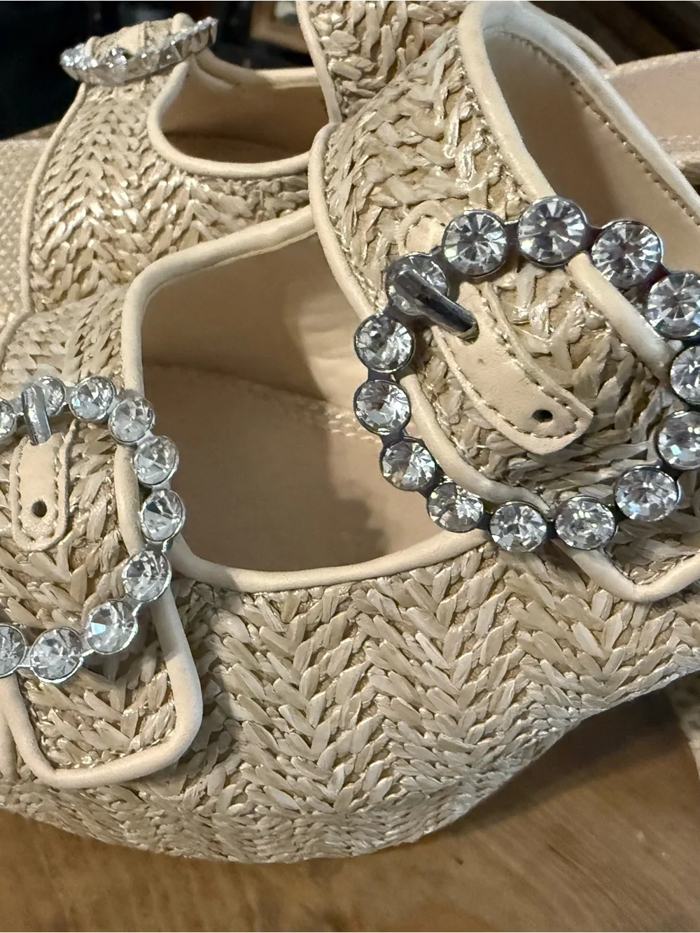 Gianni Bini Beige Raffia Platform Sandals with Crystal Buckles, Block Heel NWOT